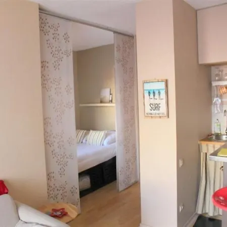 Appartement Centre, T1 Bis, Proche De La Plage *